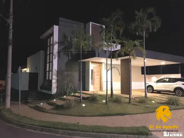 Sobrado com 900m² 5 quartos e 3 banheiros, para alugar, no bairro Gleba Fazenda Palhano em Londrina