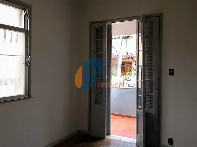 Sobrado com 89m² 3 quartos e 1 banheiro, à venda, no bairro Centro em Niterói