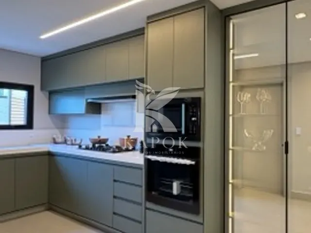 Sobrado com 310m² 3 quartos e 6 banheiros, à venda, no bairro Boa Esperança em Paulínia