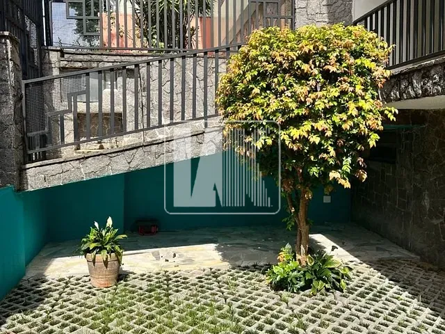 Sobrado com 450m², à venda, no bairro Oswaldo Cruz em São Caetano do Sul