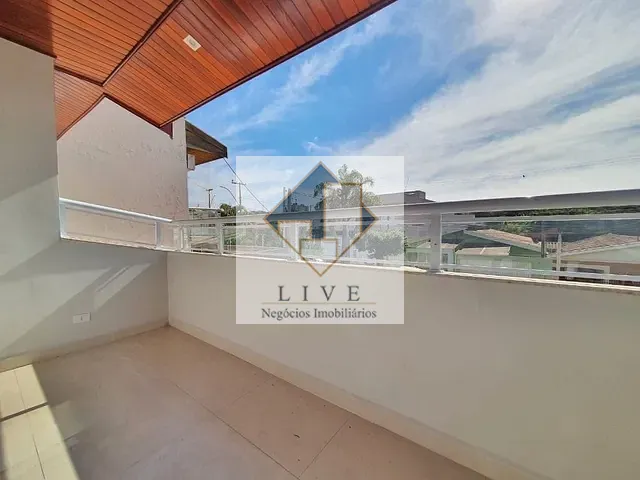 Sobrado com 342m² 4 quartos e 6 banheiros, à venda, no bairro Jardim Nossa Senhora de Fátima em Americana
