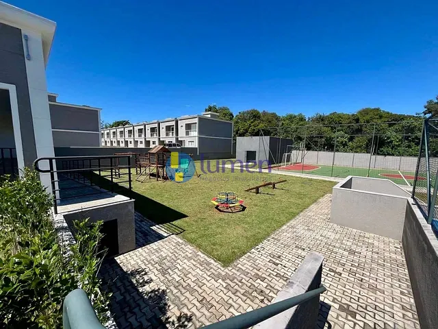 Sobrado 4 quartos e 3 banheiros, à venda, no bairro Chácara Faggion em Suzano
