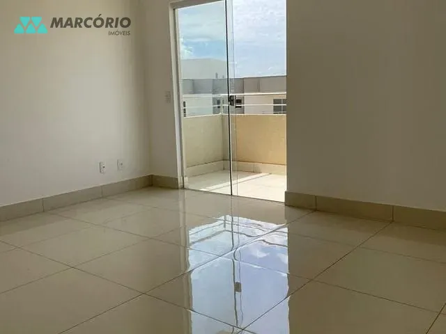 Sobrado com 160m² 3 quartos e 4 banheiros, à venda, no bairro Goiânia 2 em Goiânia