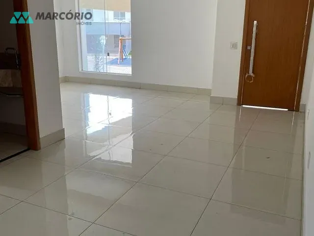 Sobrado com 160m² 3 quartos e 4 banheiros, à venda, no bairro Goiânia 2 em Goiânia