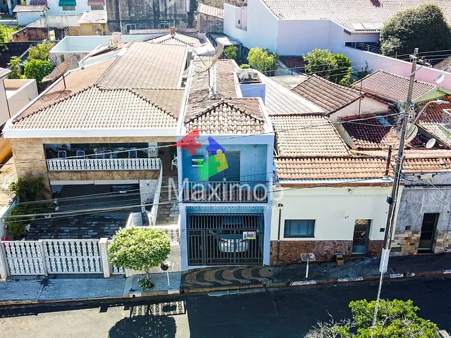 Sobrado com 125m² 2 quartos e 2 banheiros, à venda, no bairro Vila Pereira em Itapira