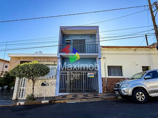 Sobrado com 125m² 2 quartos e 2 banheiros, à venda, no bairro Vila Pereira em Itapira