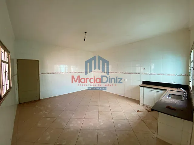 Sobrado com 206m² 2 quartos e 2 banheiros, à venda, no bairro Jardim Guanabara I em Ituverava