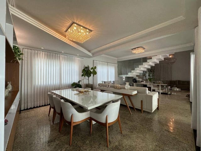 Sobrado com 434m² 4 quartos e 6 banheiros, para alugar, no bairro Cidade Vera Cruz em Aparecida de Goiânia