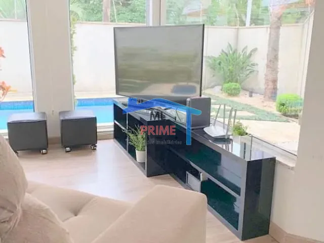 Sobrado com 300m² 3 quartos e 7 banheiros, à venda, no bairro Jardim Avelino em São Paulo