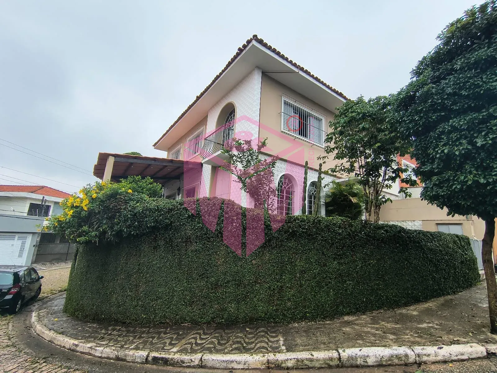 Sobrado, 3 quartos, 220 m² - Foto 1