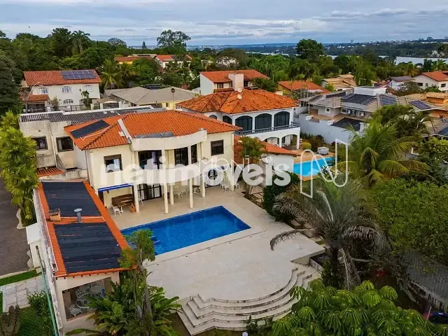 Sobrado 6 quartos e 6 banheiros, à venda, no bairro Setor de Habitações Individuais Norte em Brasília