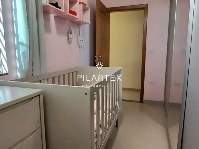 Sobrado com 134m² 4 quartos e 2 banheiros, à venda, no bairro Chamonix em Londrina