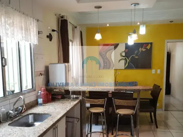 Sobrado com 191m² 3 quartos e 5 banheiros, à venda, no bairro Jardim das Flores em Osasco