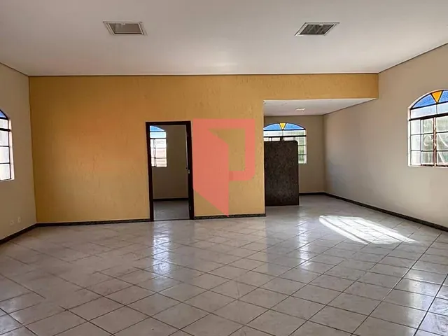 Sobrado para alugar, no bairro Padre Eustáquio em Belo Horizonte