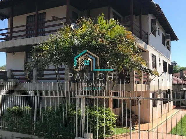 Casa 3 quartos e 2 banheiros, à venda, no bairro Centro em Ijuí