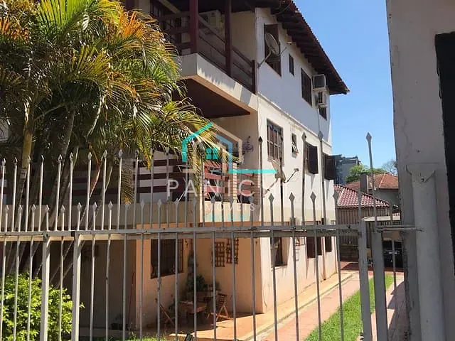 Casa 3 quartos e 2 banheiros, à venda, no bairro Centro em Ijuí