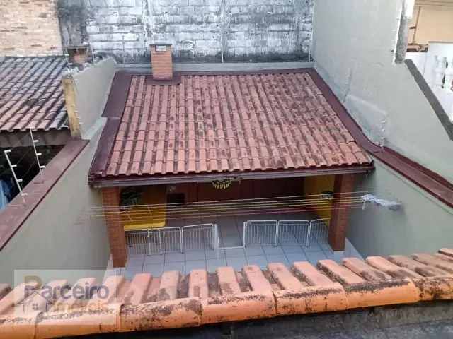 Sobrado com 150m² 3 quartos e 2 banheiros, à venda, no bairro Parque Sevilha em São Paulo