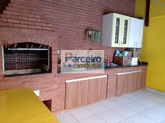 Sobrado com 150m² 3 quartos e 2 banheiros, à venda, no bairro Parque Sevilha em São Paulo