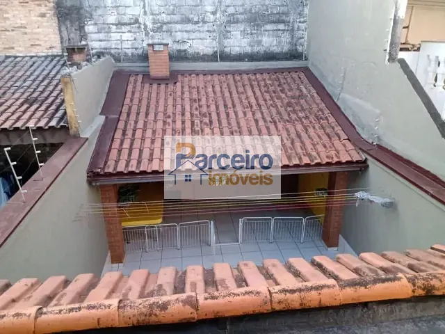Sobrado com 150m² 3 quartos e 2 banheiros, à venda, no bairro Parque Sevilha em São Paulo