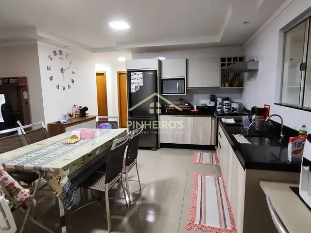 Sobrado 5 quartos e 4 banheiros, à venda, no bairro Parque Residencial Ana Rosa em Cambé
