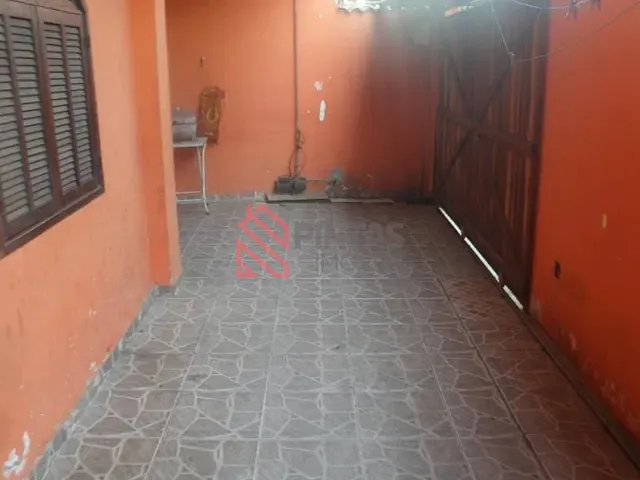 Sobrado 2 quartos e 1 banheiro, à venda, no bairro Paraíso em São Gonçalo