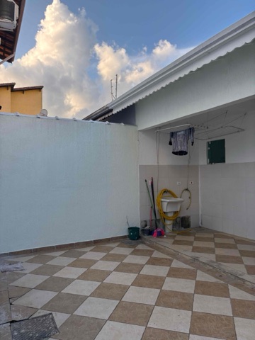 Sobrado 3 quartos e 2 banheiros, à venda, no bairro Tupi em Praia Grande