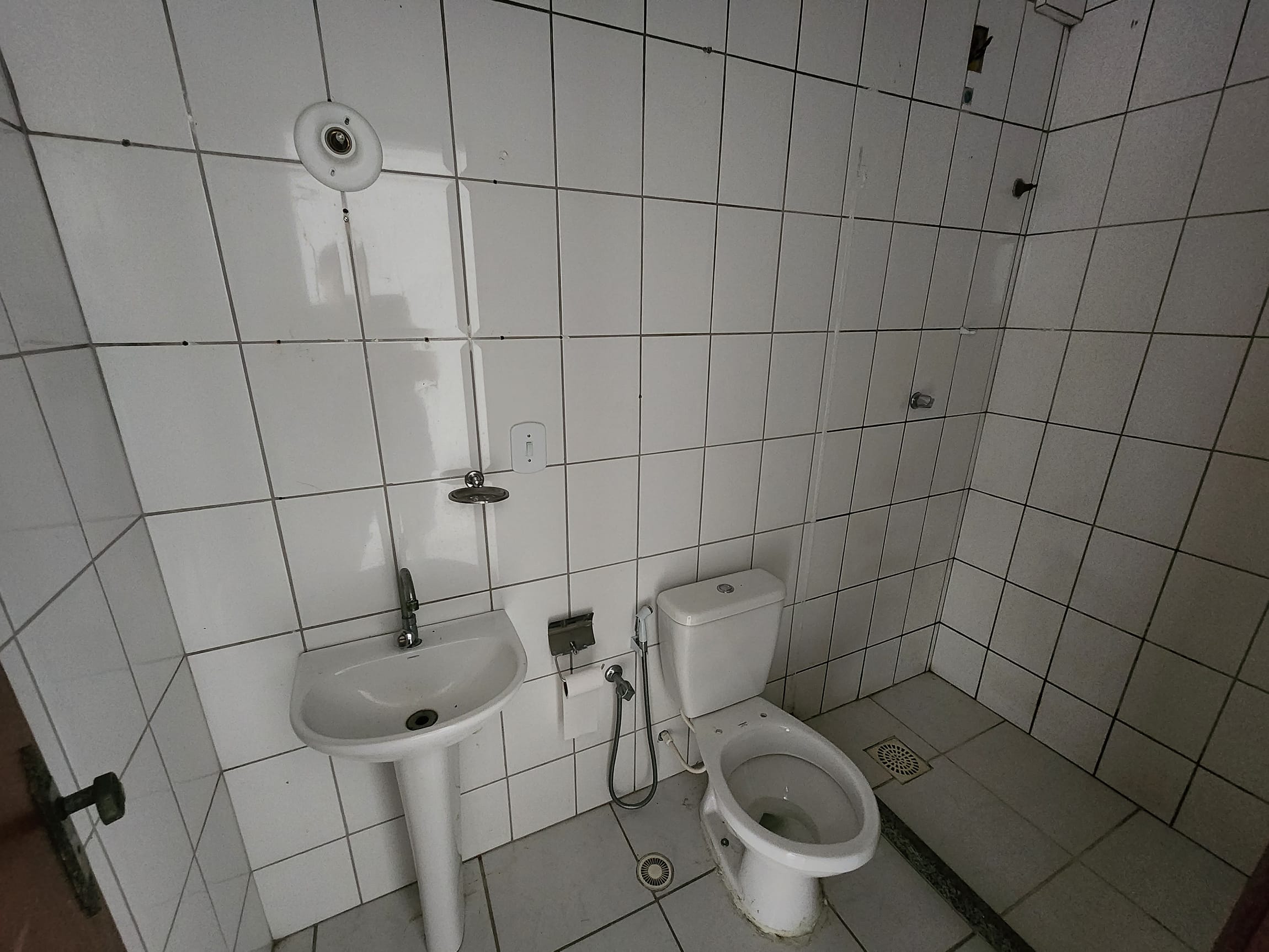 Casa para alugar com 2 quartos, 70m² - Foto 8
