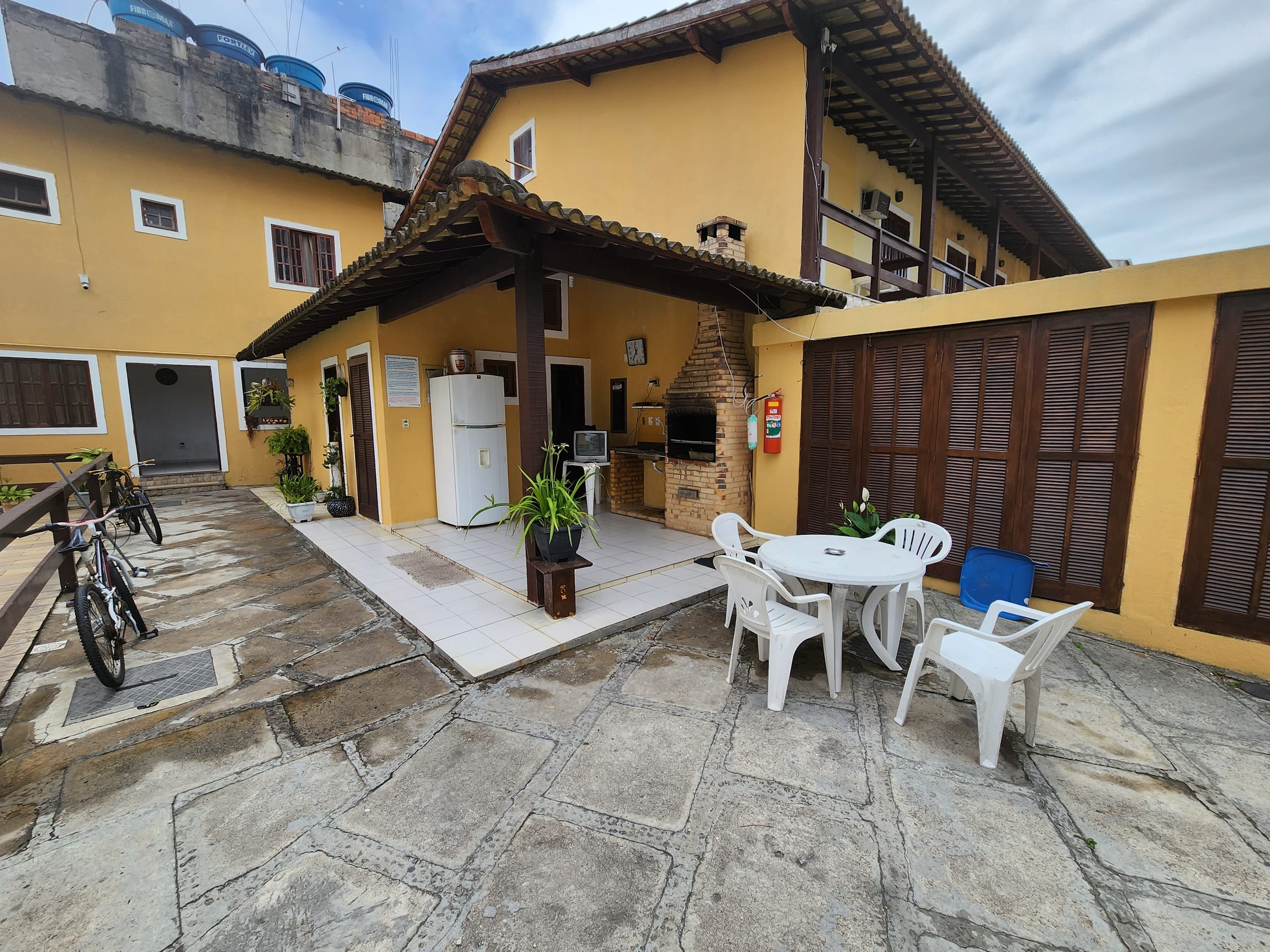 Casa para alugar com 2 quartos, 70m² - Foto 17