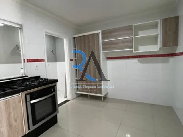 Sobrado 3 quartos e 4 banheiros, à venda, no bairro Vila Taquari em São Paulo