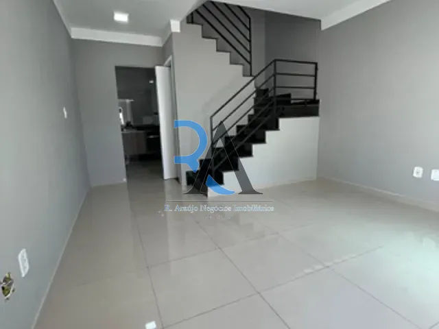 Sobrado 3 quartos e 4 banheiros, à venda, no bairro Vila Taquari em São Paulo