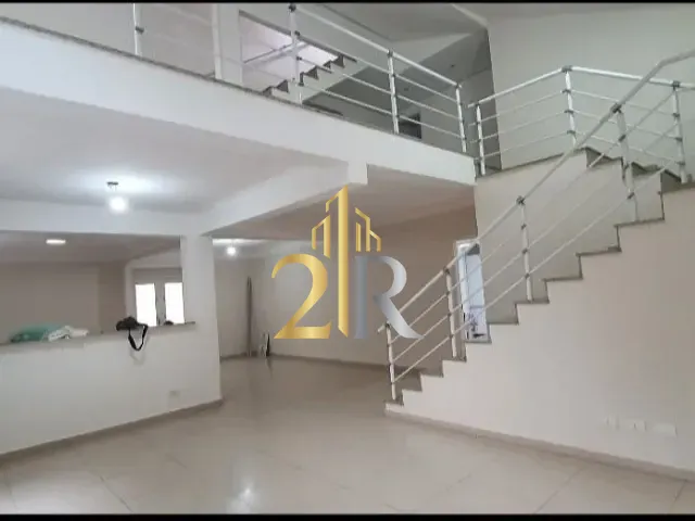Sobrado com 540m² 4 quartos e 6 banheiros, à venda, no bairro Jardim Marajoara em São Paulo