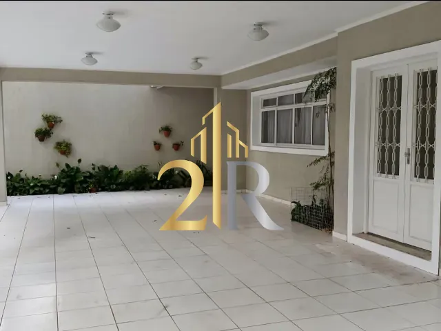 Sobrado com 540m² 4 quartos e 6 banheiros, à venda, no bairro Jardim Marajoara em São Paulo