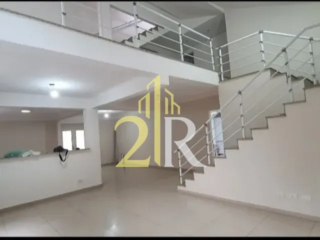 Sobrado com 540m² 4 quartos e 6 banheiros, à venda, no bairro Jardim Marajoara em São Paulo