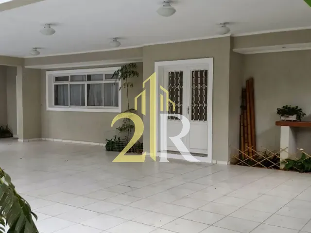 Sobrado com 540m² 4 quartos e 6 banheiros, à venda, no bairro Jardim Marajoara em São Paulo