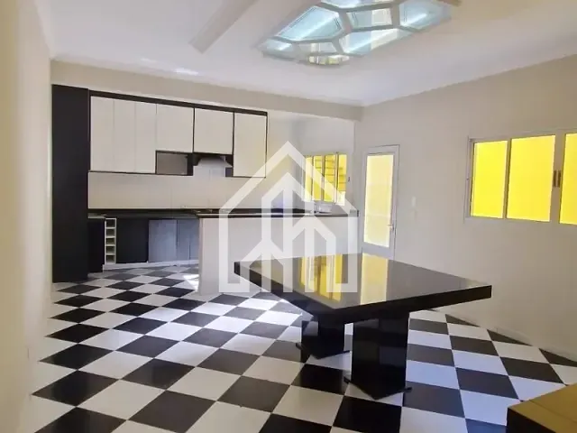 Sobrado 4 quartos e 3 banheiros, para alugar, no bairro Jardim Terezópolis em Guarulhos