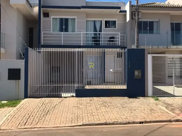Sobrado com 250m² 3 quartos e 1 banheiro, à venda, no bairro Boqueirão em Guarapuava