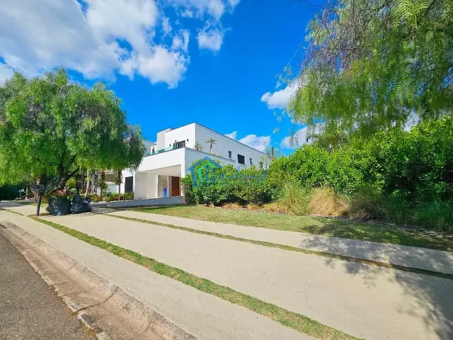 Sobrado com 700m² 5 quartos e 8 banheiros, à venda, no bairro Vila Residencial Green Park em Indaiatuba