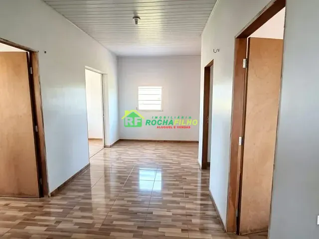 Sobrado com 300m² 5 quartos e 3 banheiros, à venda, no bairro Centro em Altos