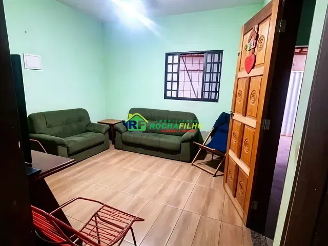 Sobrado com 300m² 5 quartos e 3 banheiros, à venda, no bairro Centro em Altos
