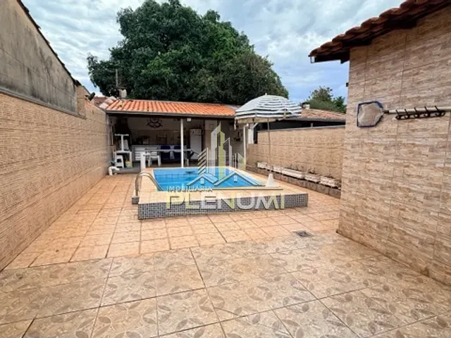 Casa com 261m² 3 quartos e 3 banheiros, à venda, no bairro Vila Bela Vista em Rio Claro