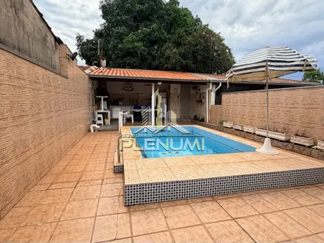 Casa com 261m² 3 quartos e 3 banheiros, à venda, no bairro Vila Bela Vista em Rio Claro