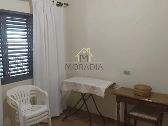 Sobrado com 200m² 3 quartos e 2 banheiros, à venda, no bairro Jardim Guaxupé em Guaxupé