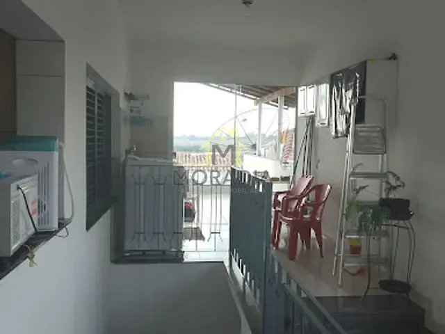 Sobrado com 200m² 3 quartos e 2 banheiros, à venda, no bairro Jardim Guaxupé em Guaxupé