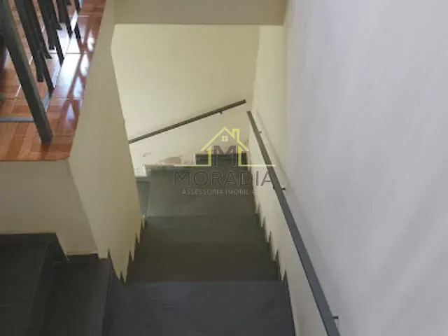 Sobrado com 200m² 3 quartos e 2 banheiros, à venda, no bairro Jardim Guaxupé em Guaxupé