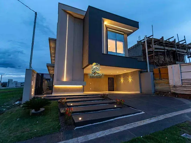 Sobrado com 241m² 4 quartos e 5 banheiros, à venda, no bairro Jardins Parma em Senador Canedo