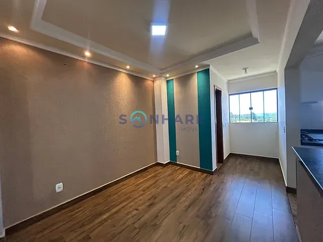 Sobrado 3 quartos e 3 banheiros, à venda, no bairro Nações em Siqueira Campos