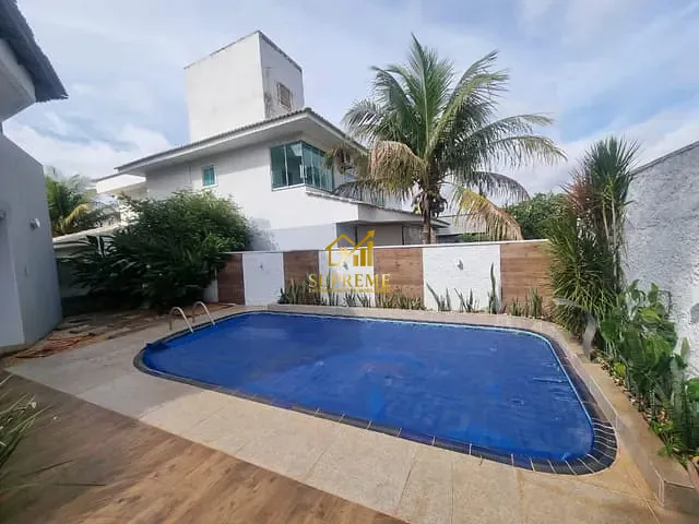 Sobrado com 456m² 5 quartos e 5 banheiros, à venda, no bairro Jardins Madri em Goiânia