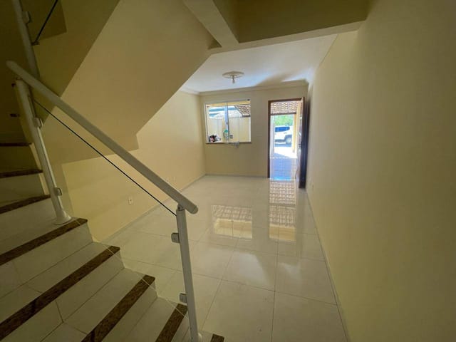 Casa com 110m² 2 quartos e 2 banheiros, à venda, no bairro Guaratiba em Rio de Janeiro