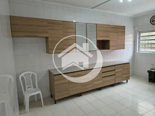 Sobrado 3 quartos e 3 banheiros, para alugar, no bairro Mirandópolis em São Paulo