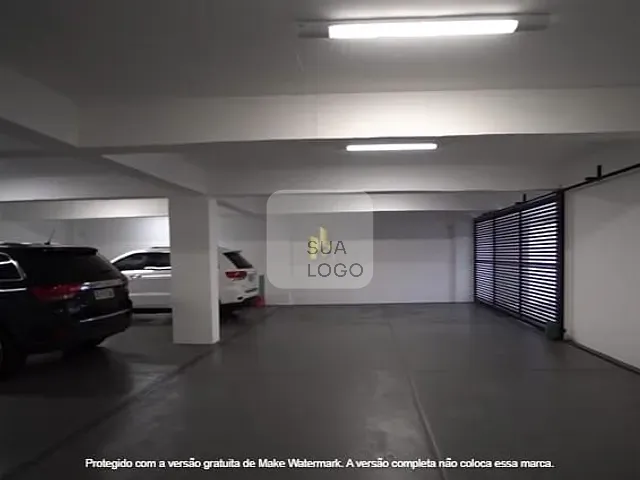 Casa com 1350m² 4 quartos e 2 banheiros, à venda, no bairro Vitória em Londrina